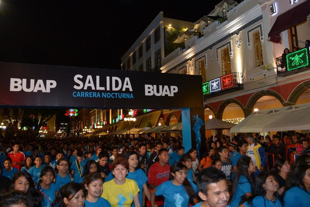 Asisten Más De 13 Mil Corredores A Carrera Nocturna Universitaria Buap E 8387